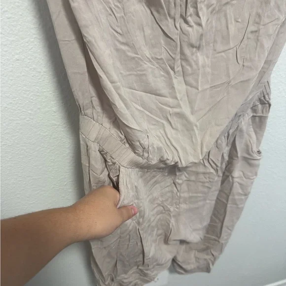 Moon Collection Light Beige Studded Romper Size Small - Picture 3 of 5